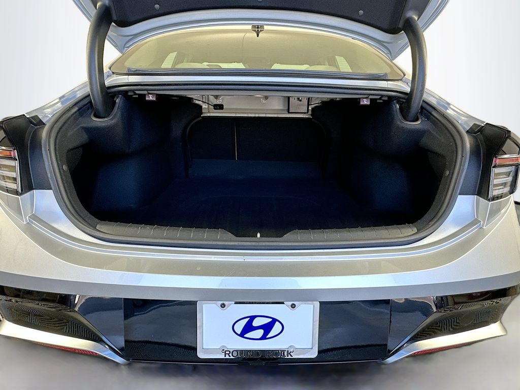 Thumbnail: 2024 Hyundai Sonata - 25