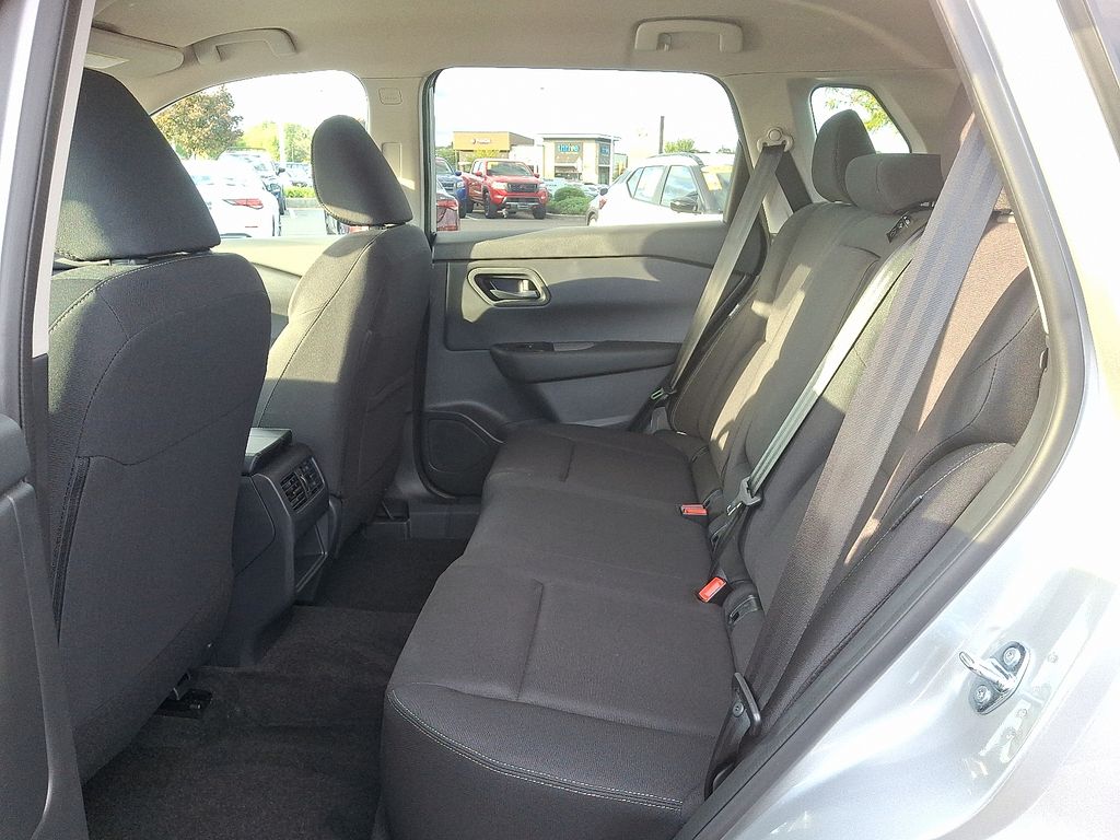 Thumbnail: 2025 Nissan Rogue - 11