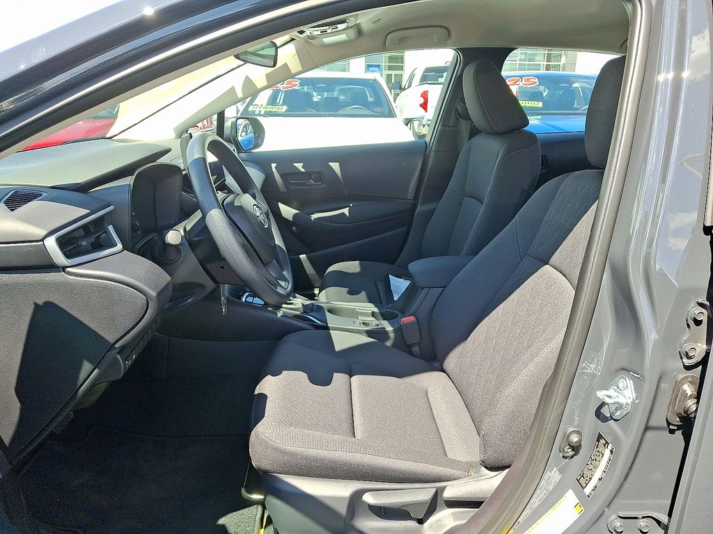 Thumbnail: 2025 Toyota Corolla - 14