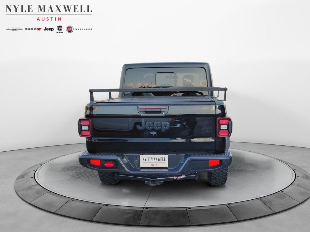 Used Car 2022 Jeep Gladiator  Willys For Sale Under $35,000 In Austin, Texas