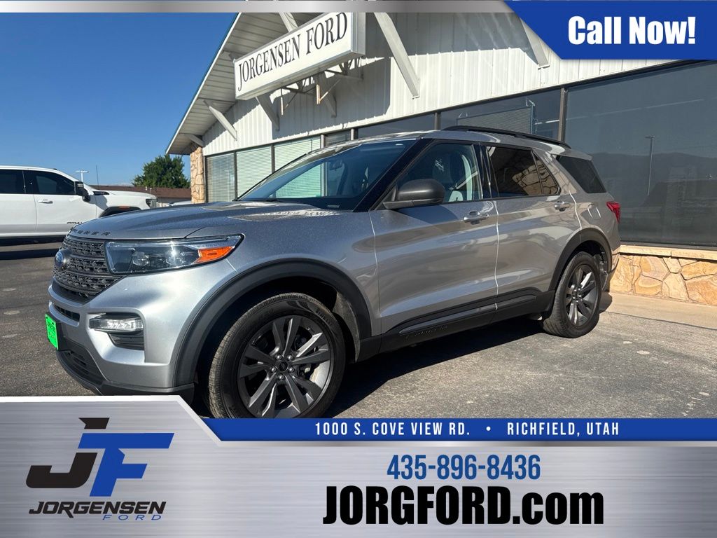 2021 Ford Explorer XLT AWD