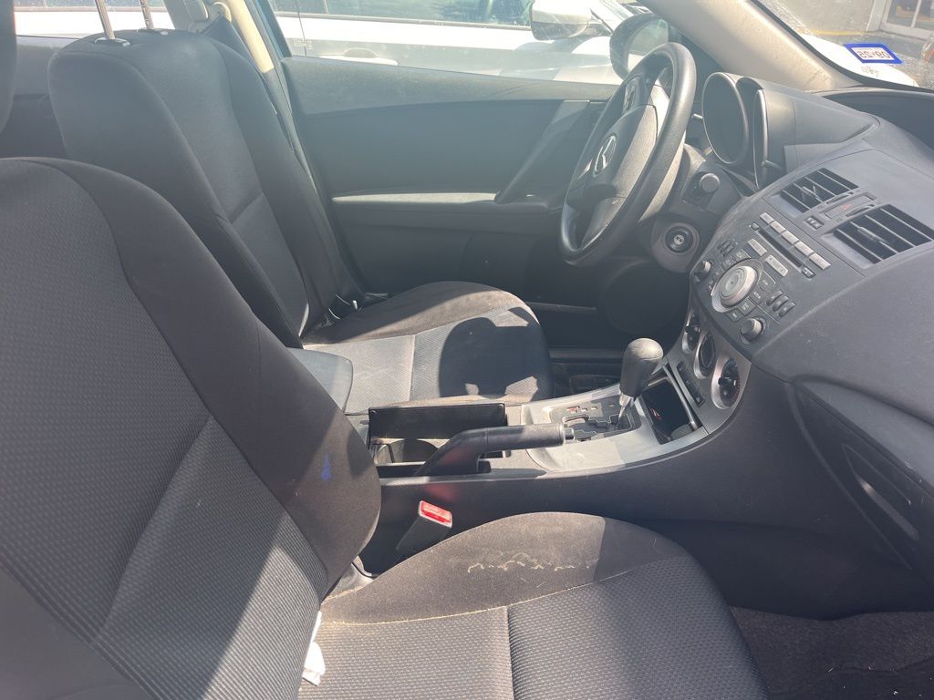 Thumbnail: 2011 Mazda Mazda3 - 4