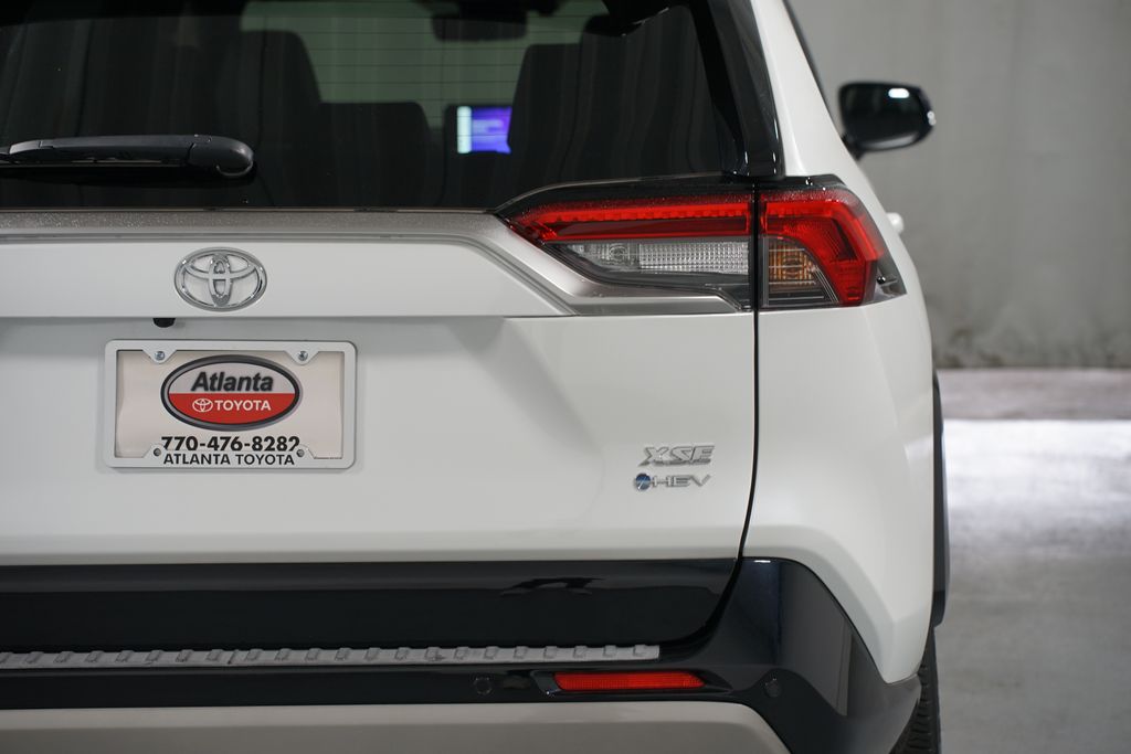 Thumbnail: 2025 Toyota RAV4 - 10