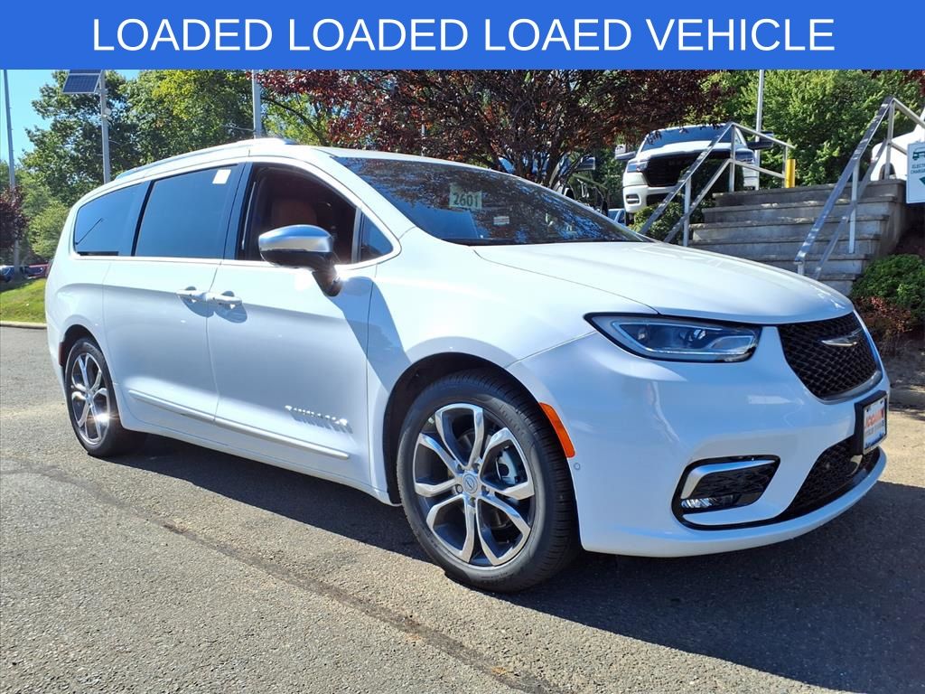 Bright White Clearcoat 2026 Chrysler Pacifica Pinnacle FWD Minivan Front-Wheel Drive 9-Speed Automatic