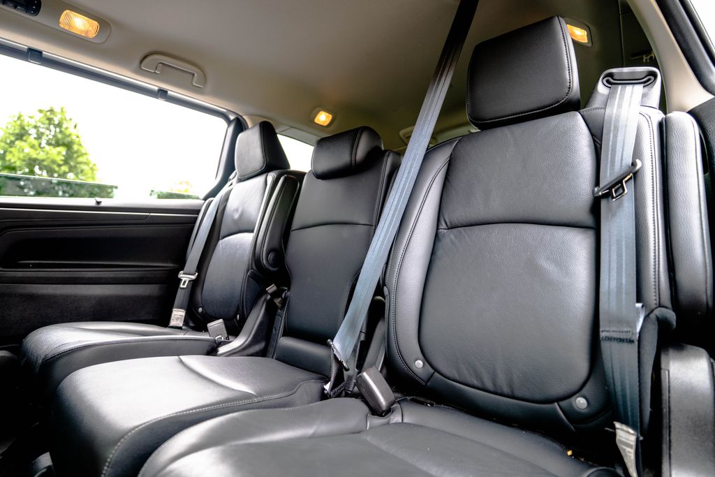 Used 2025 Honda Odyssey Van