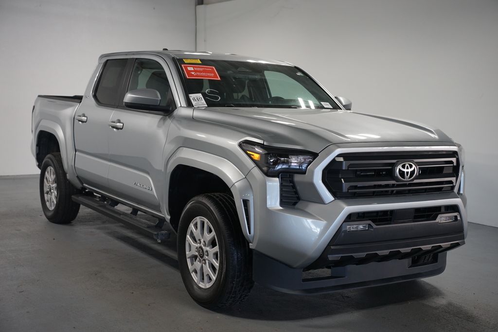 Thumbnail: 2024 Toyota Tacoma - 3