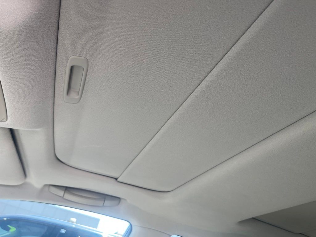 Thumbnail: 2013 Toyota Venza - 8