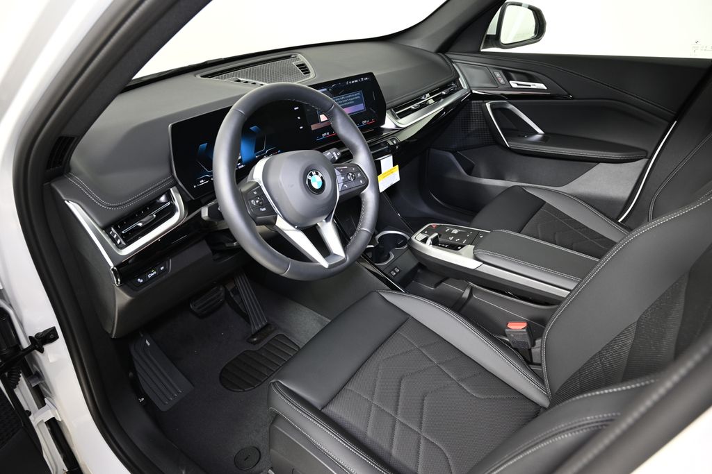 Thumbnail: 2026 BMW X1 - 15