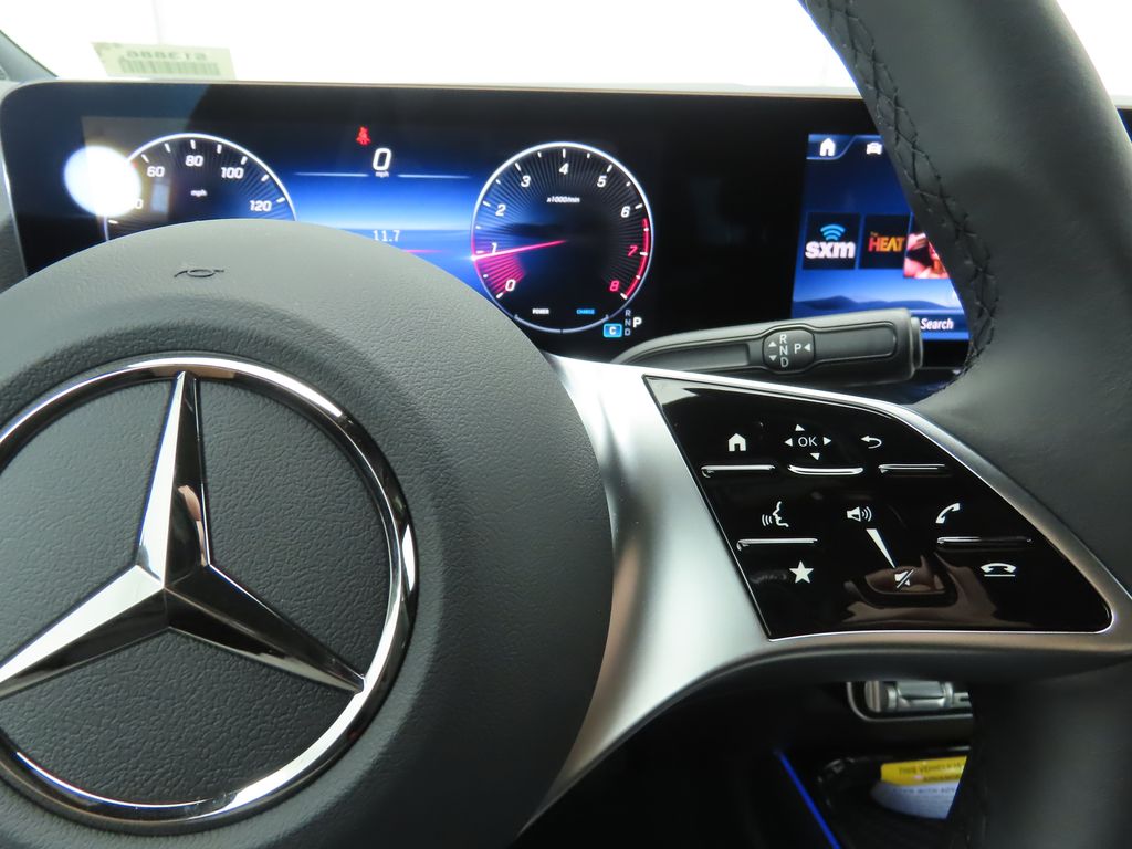 Thumbnail: 2025 Mercedes-Benz GLA - 12