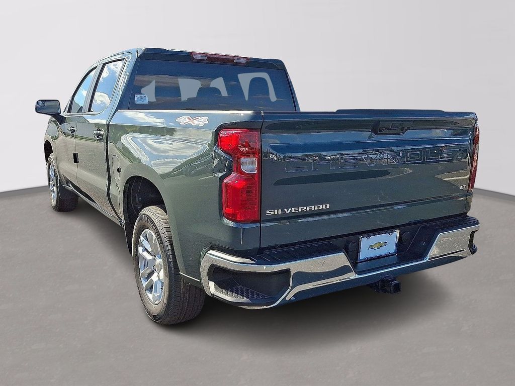Thumbnail: 2026 Chevrolet Silverado 1500 - 3