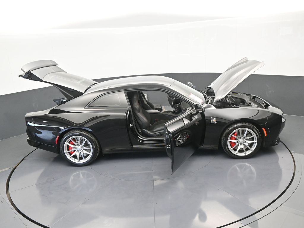 Used 2024 Diamond Black Crystal Pearlcoat Dodge R/T Scat Pack image 76