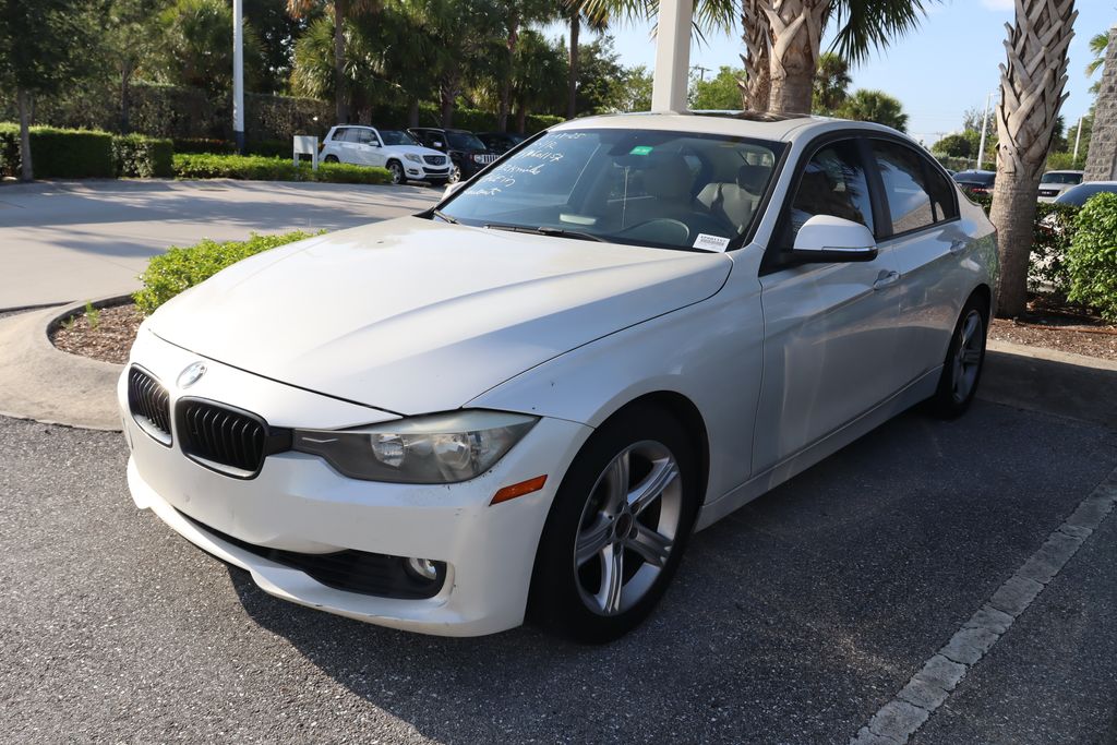 2014 BMW 3 Series 328i Hero Image