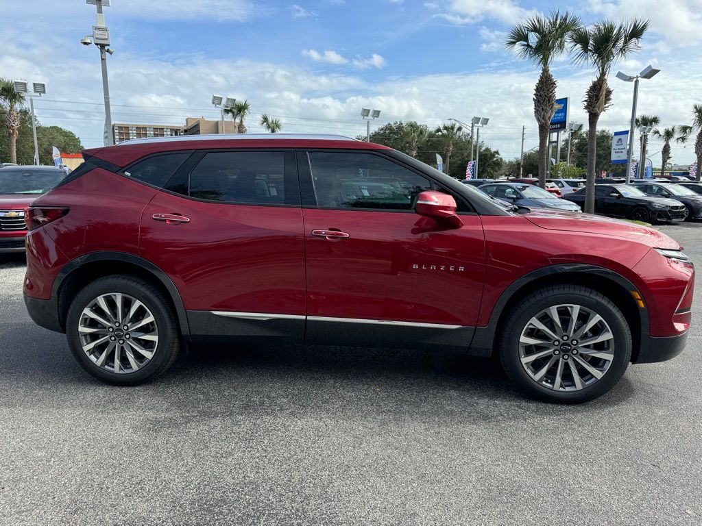 2025 Chevrolet Blazer Premier 9