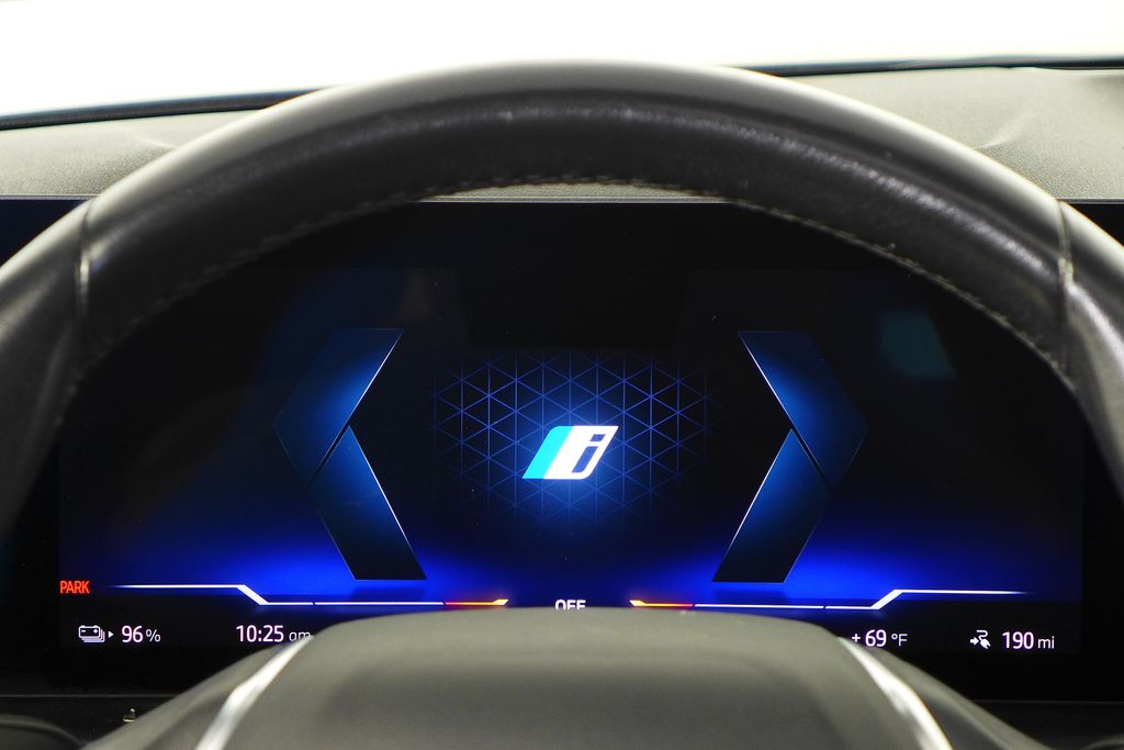 Thumbnail: 2023 BMW i4 - 28