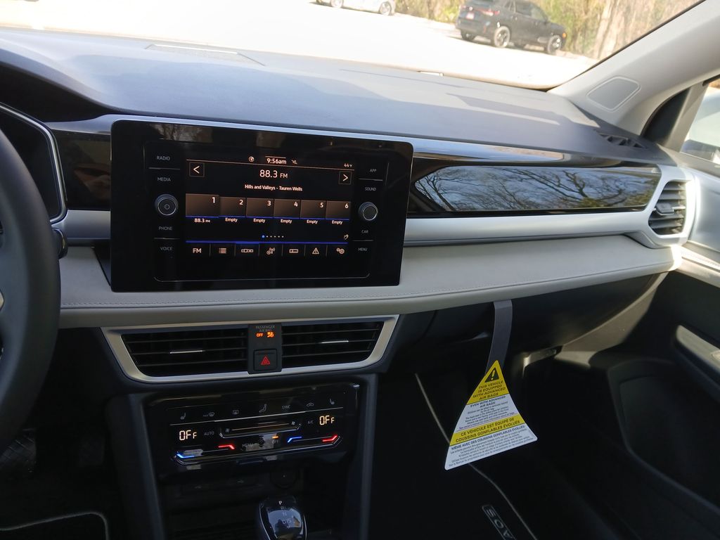 New 2026 Gray Volkswagen 1.5T SE image 17