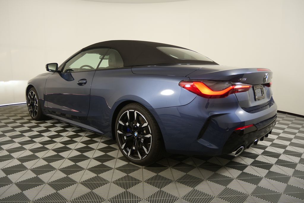 Thumbnail: 2026 BMW 4 Series - 5