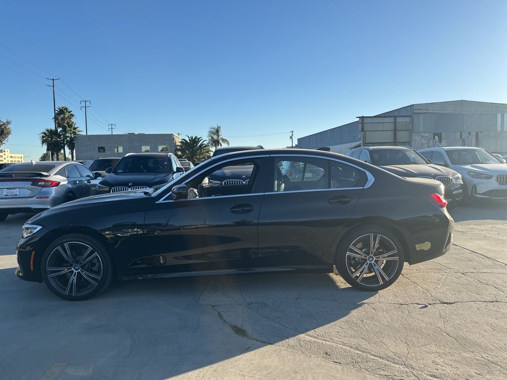 2022 BMW 3 Series 330e iPerformance 2