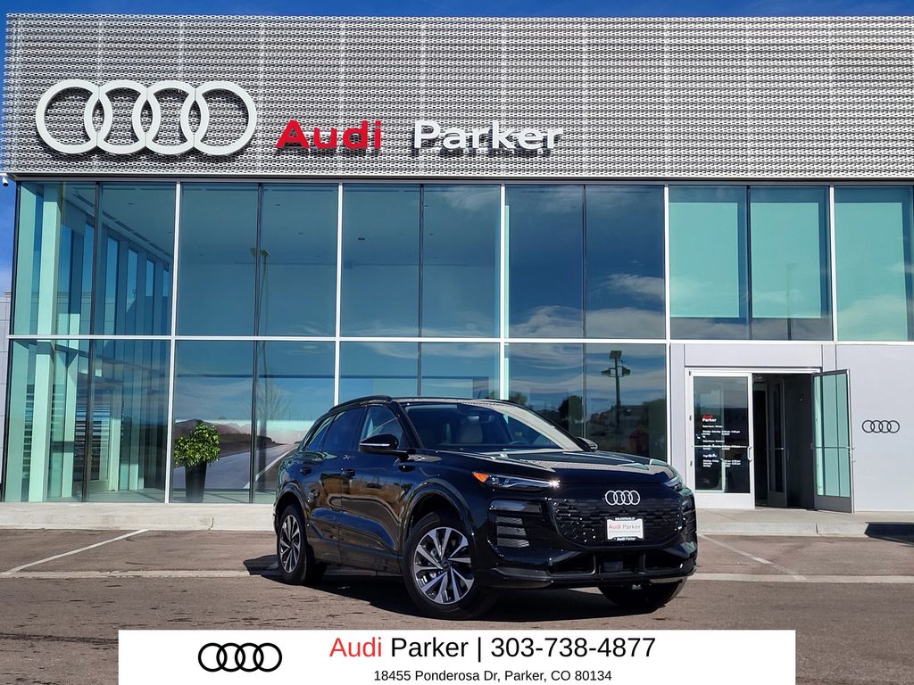 2025 Audi Q6 e-tron quattro Premium