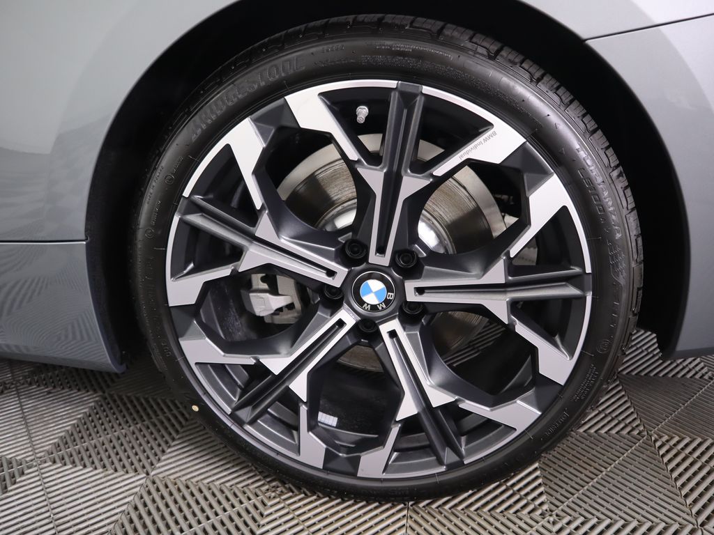 Thumbnail: 2026 BMW 4 Series - 30