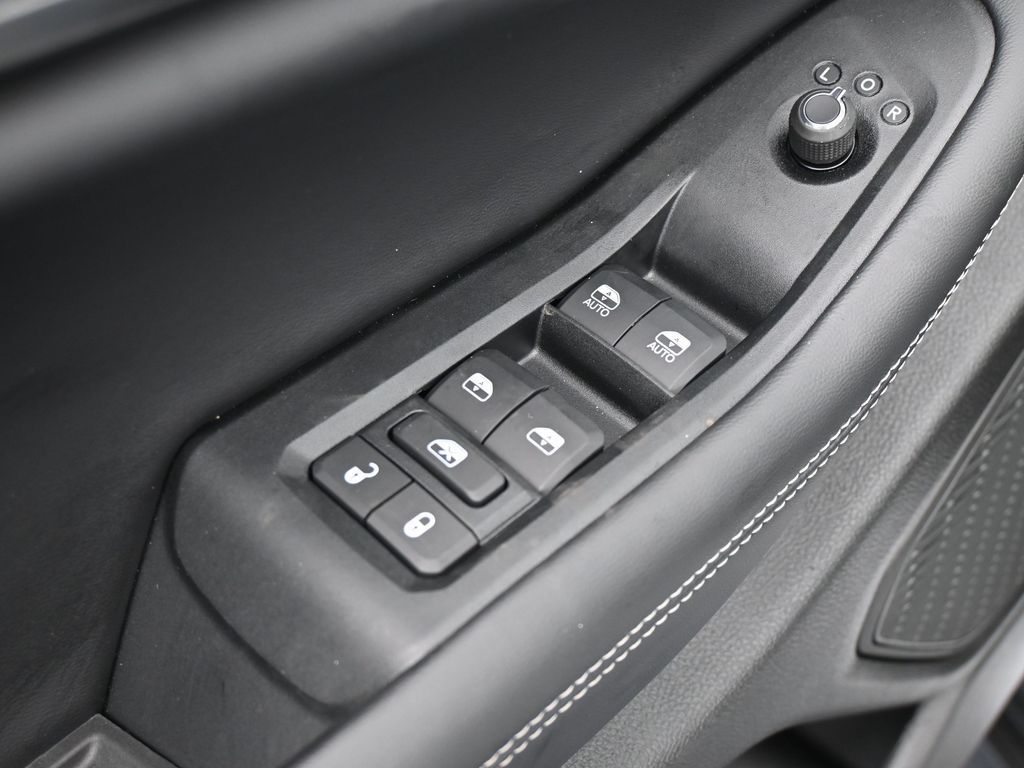 New 2026 Bright White Clearcoat Jeep Laredo X image 26