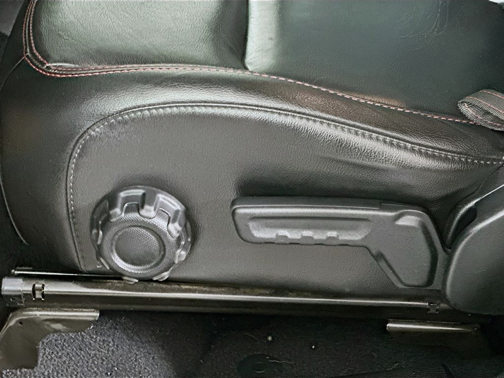 Used 2020 Black Jeep Unlimited Rubicon image 22