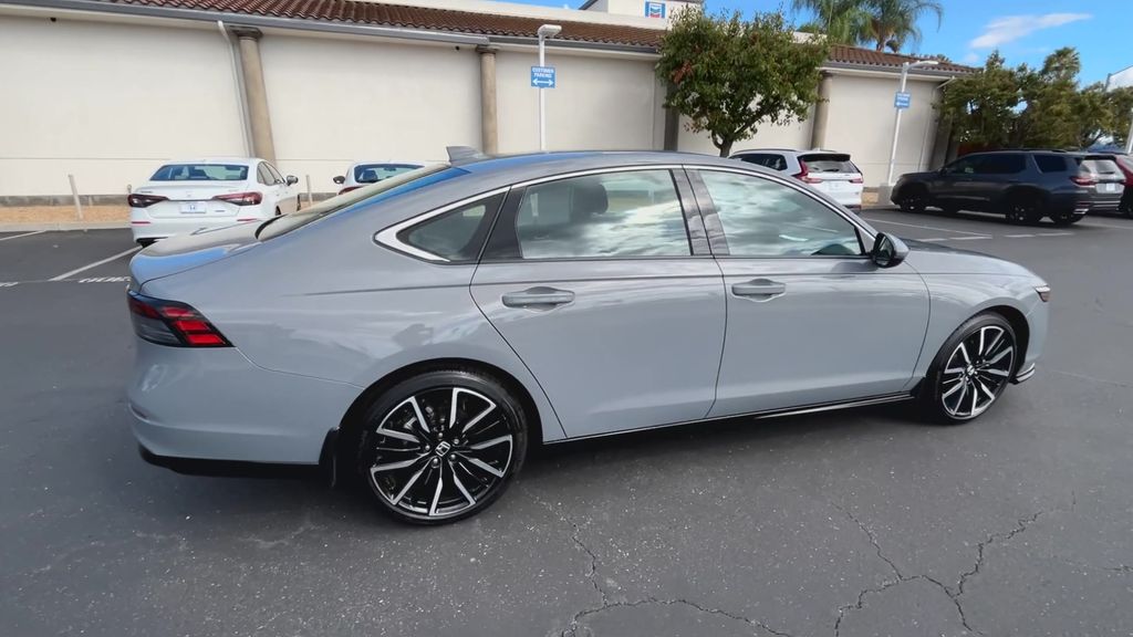 Thumbnail: 2025 Honda Accord - 9