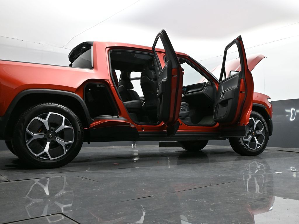 2022 Rivian R1T Adventure