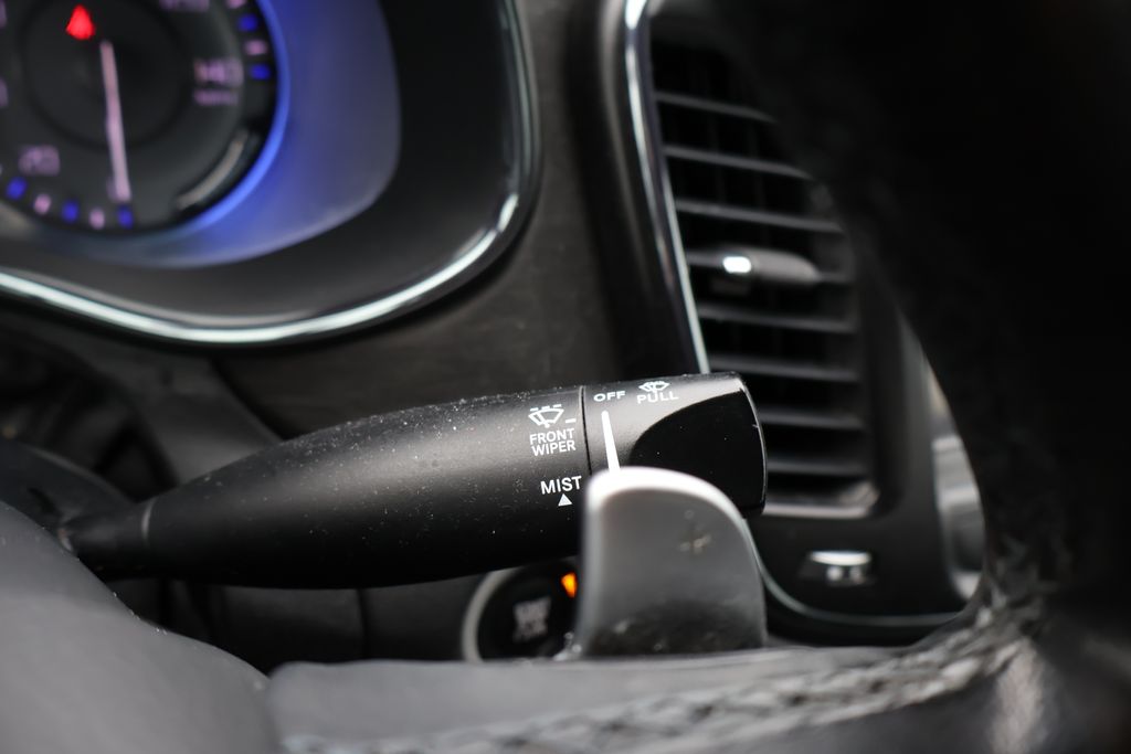 Thumbnail: 2016 Chrysler 200 - 21
