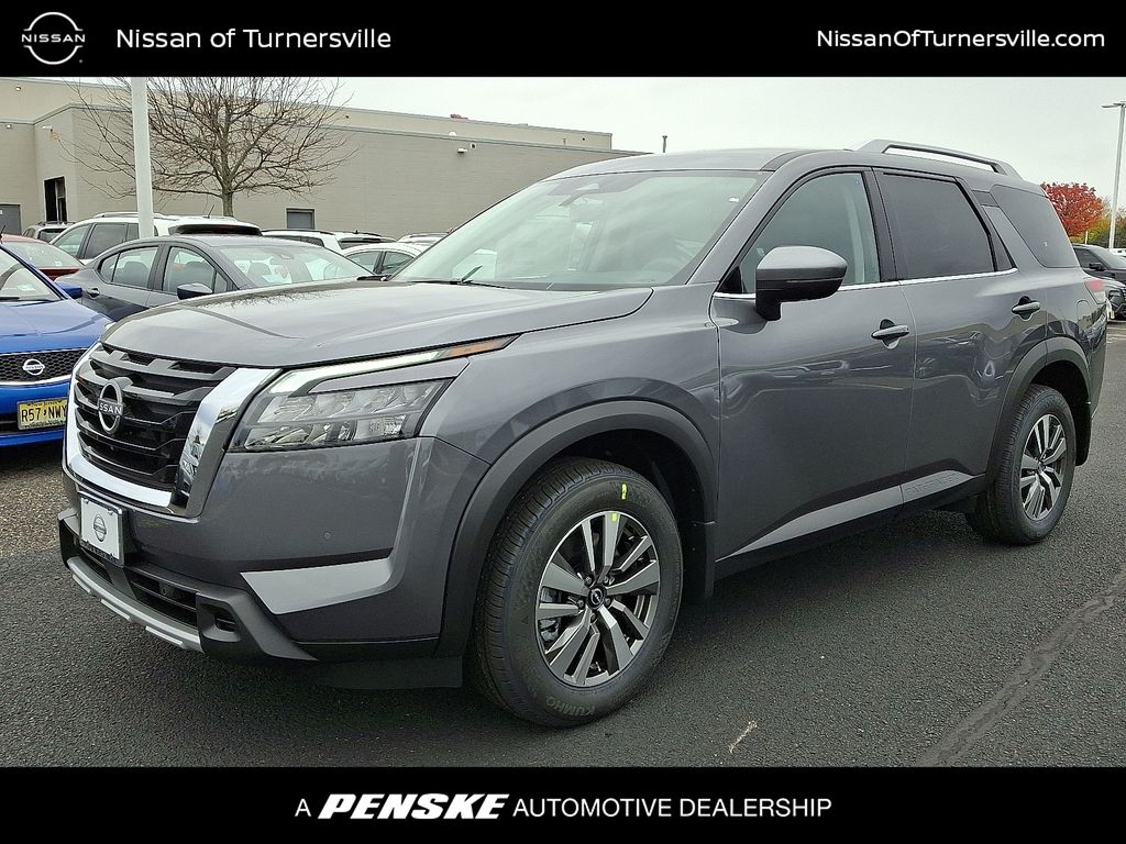 Thumbnail: 2025 Nissan Pathfinder - 1
