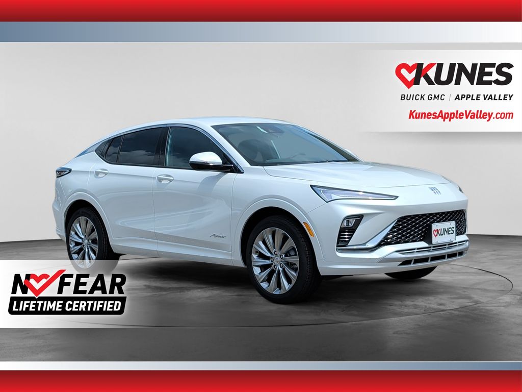 White Frost Tricoat 2026 Buick Envista SUV / Crossover Front-Wheel Drive 6-Speed Automatic