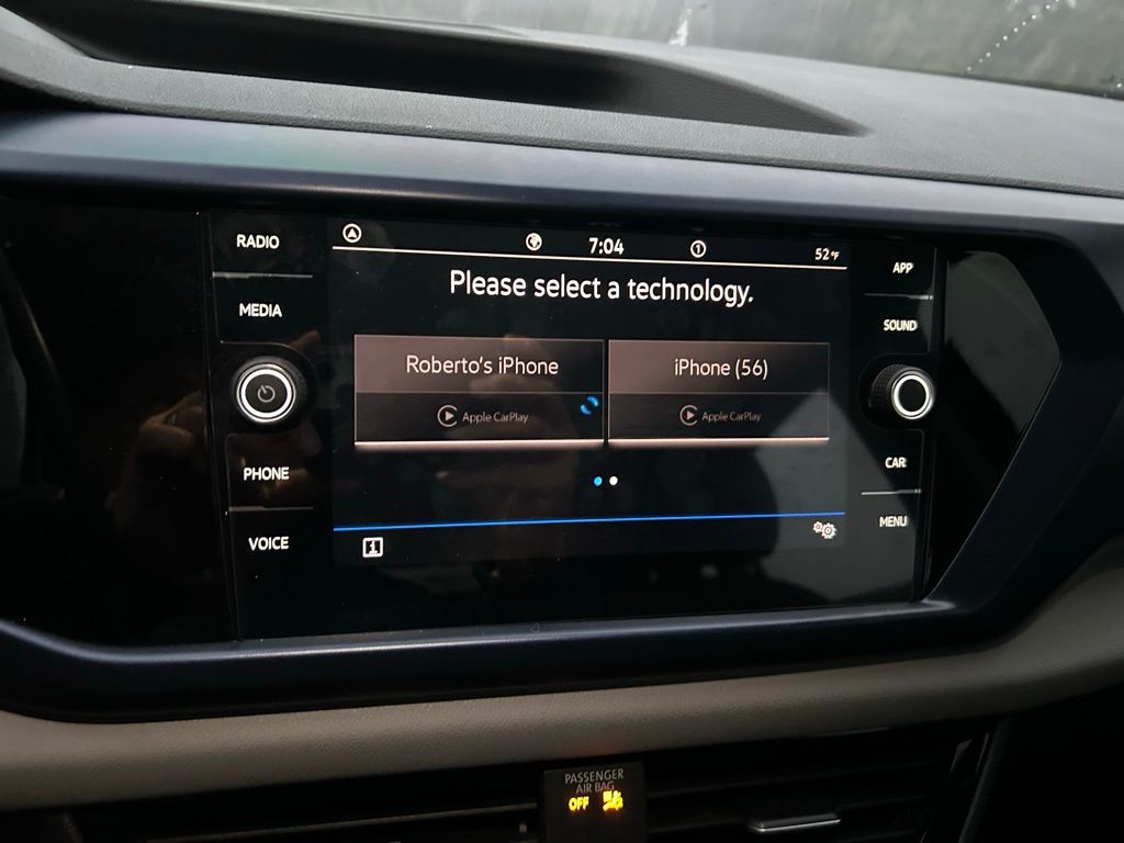 Thumbnail: 2022 Volkswagen Taos - 24