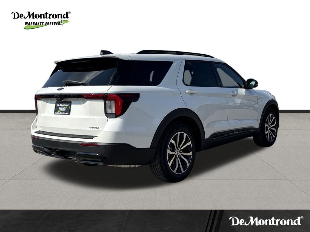 2025 Ford Explorer ST-Line - 4