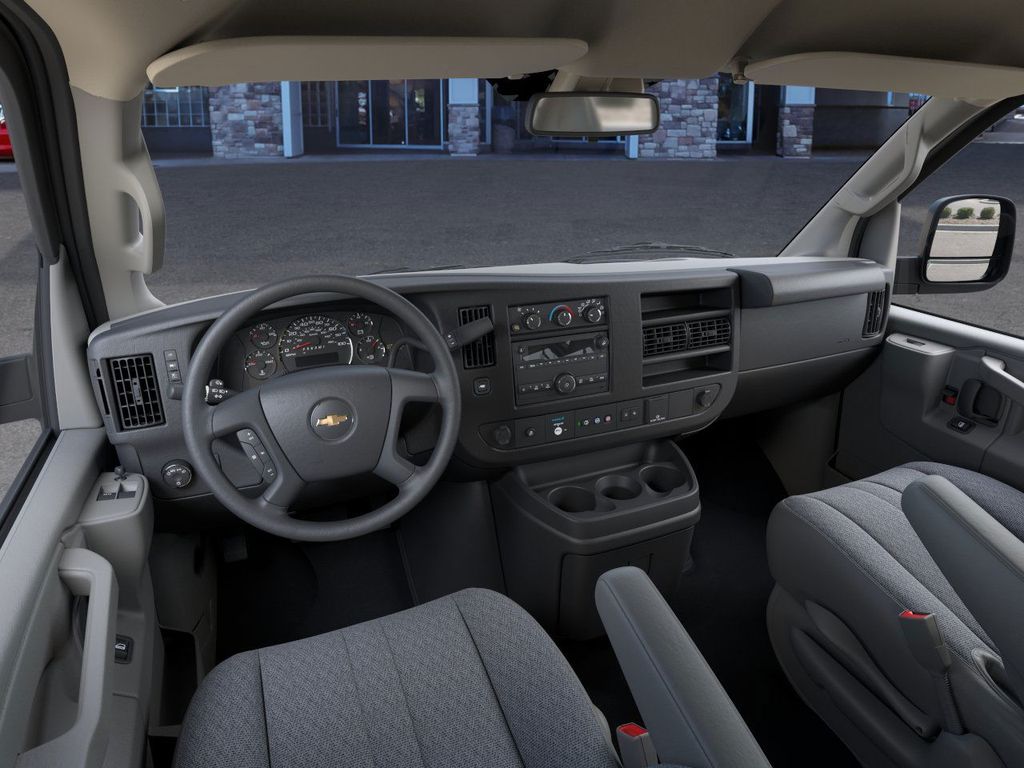 2025 Chevrolet Express 3500 Work Van