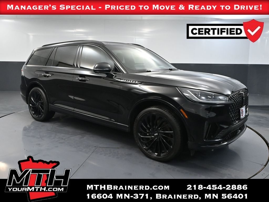 Black 2025 Lincoln Aviator Reserve AWD SUV / Crossover All-Wheel Drive Automatic