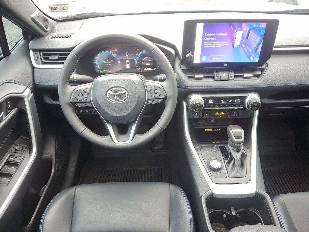 2024 Toyota RAV4 XSE 12