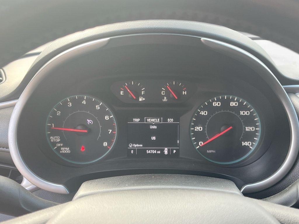 Used 2022 Red Chevrolet LT image 12