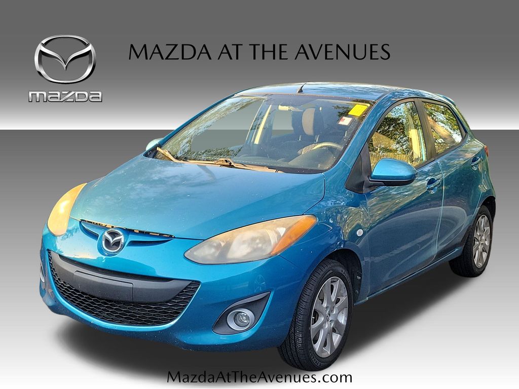 2011 Mazda Mazda2 Touring 5-Door Auto's photo