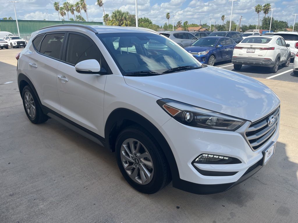Thumbnail: 2018 Hyundai Tucson - 4