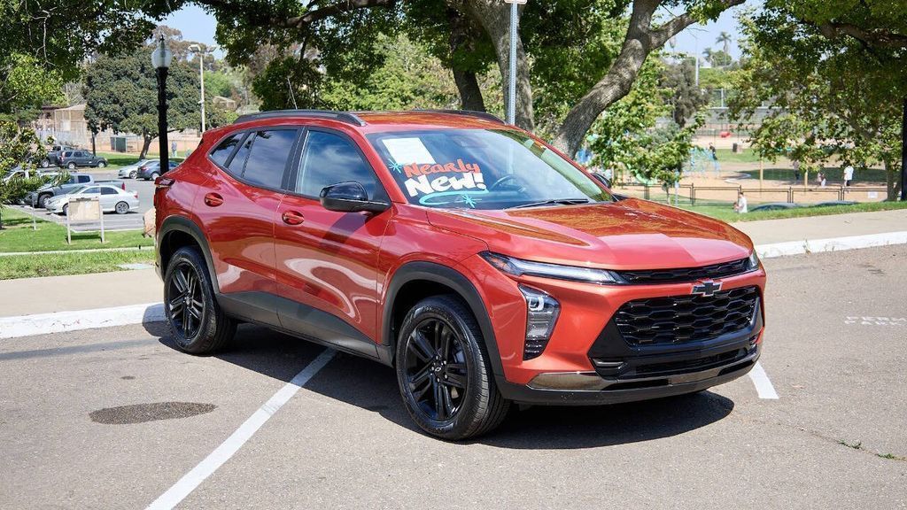 Used 2024 Chevrolet Trax ACTIV 4D Sport Utility