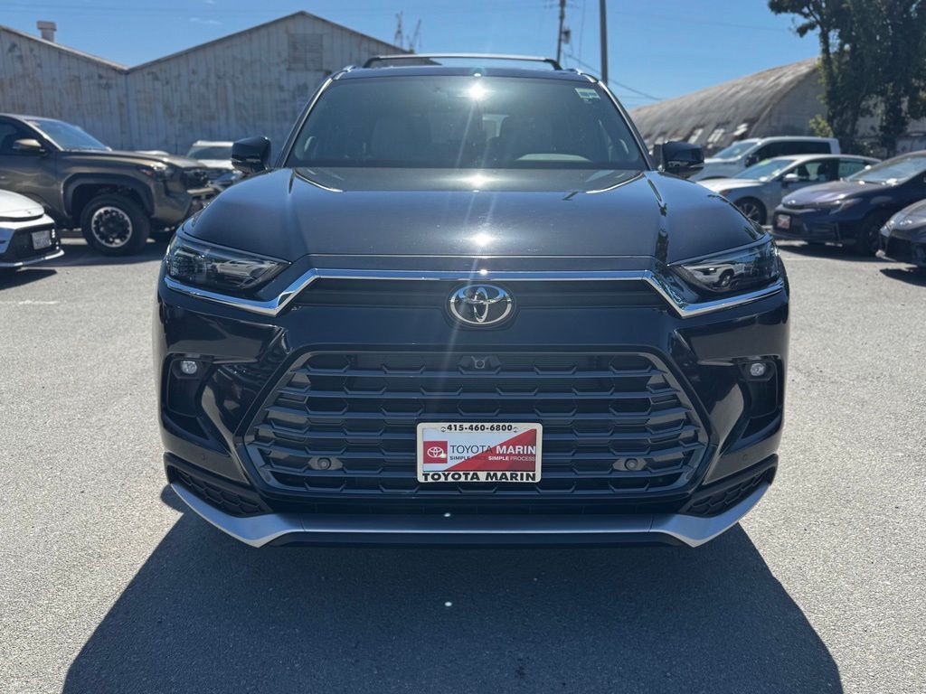 New 2026 Toyota Grand Highlander Hybrid SUV