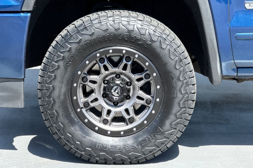used 2016 GMC Sierra 1500 car, priced at $23,925