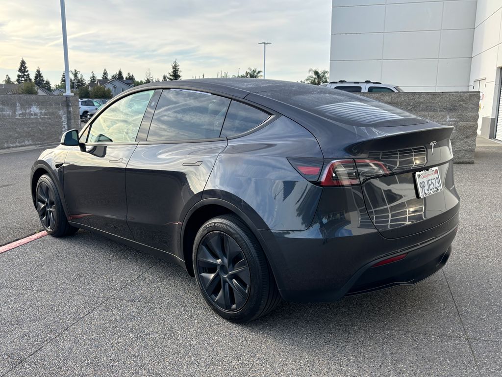 Thumbnail: 2024 Tesla Model Y - 7
