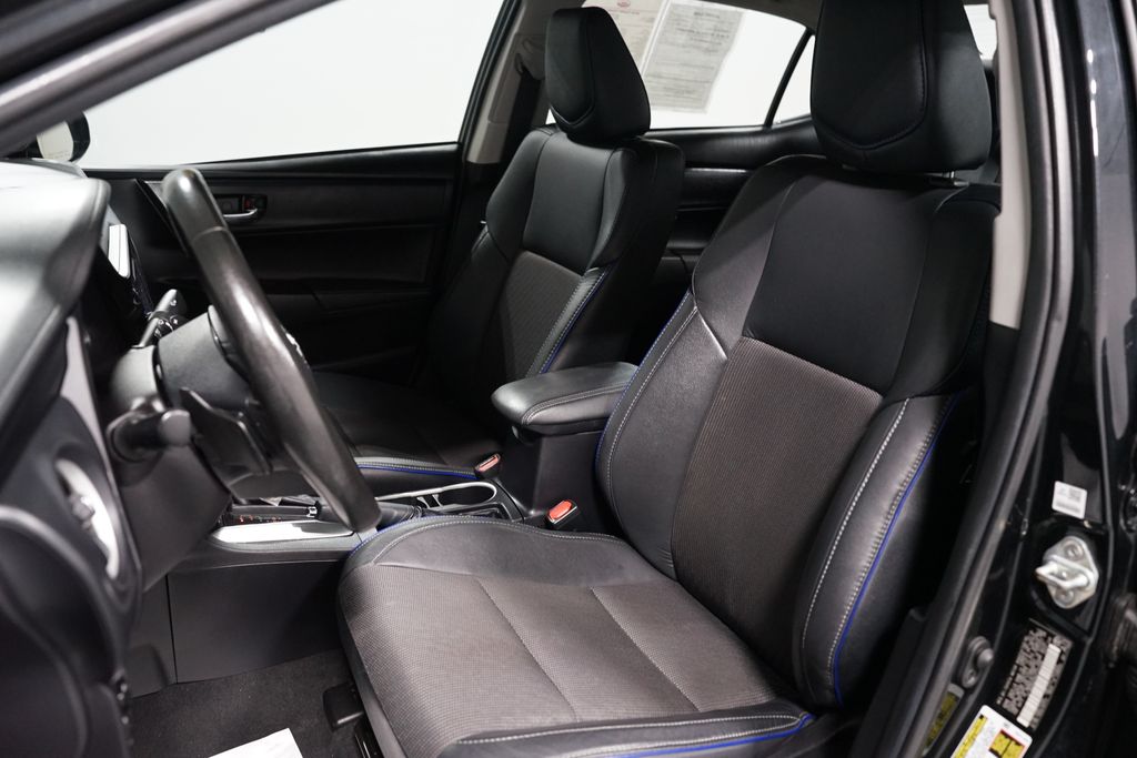 Thumbnail: 2019 Toyota Corolla - 24