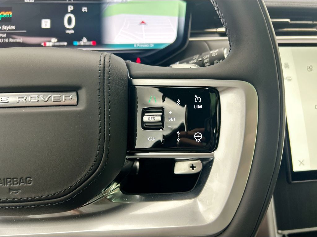 Thumbnail: 2026 Land Rover Range Rover - 13