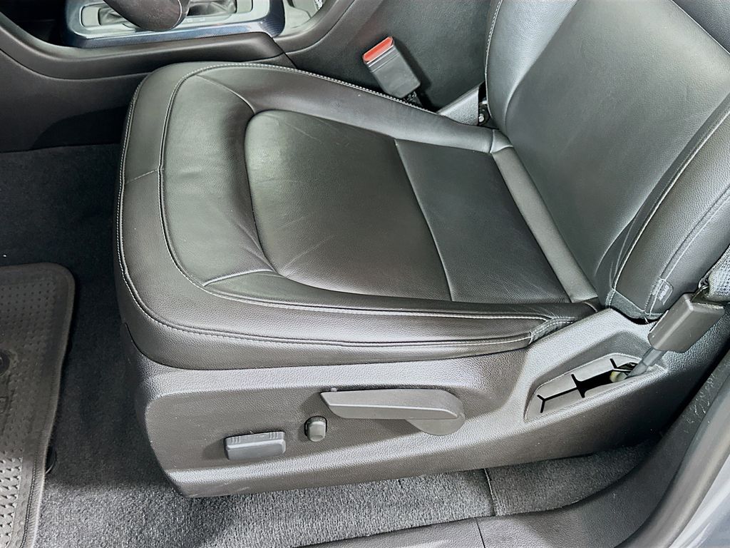 2021 Chevrolet Colorado Z71 19