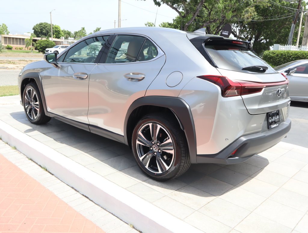 Thumbnail: 2026 Lexus UX - 7