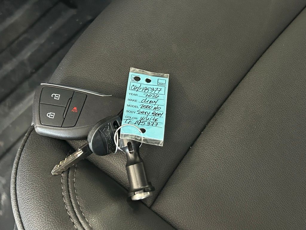 New 2026 Summit White Chevrolet Work Truck image 51