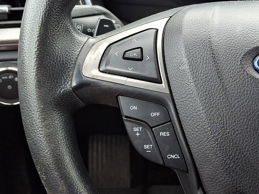 2020 Ford Fusion SE Black at Phil Fitts Ford