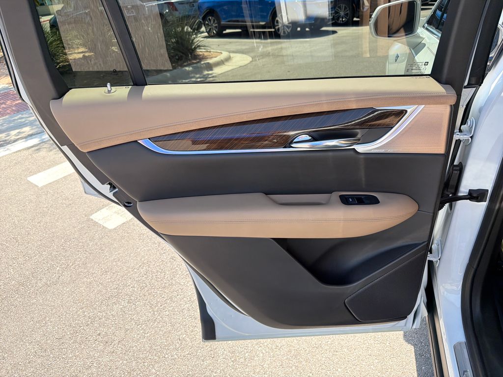 Used 2020 White Cadillac Premium Luxury image 33