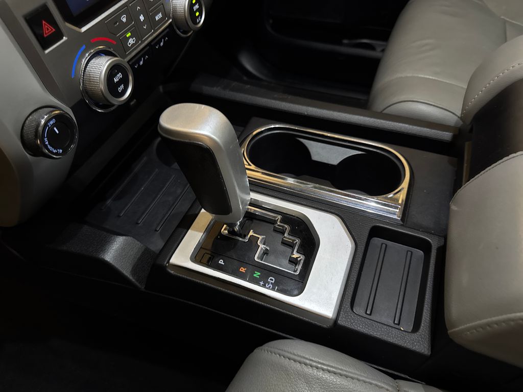 Used 2014 Silver Toyota Limited image 30